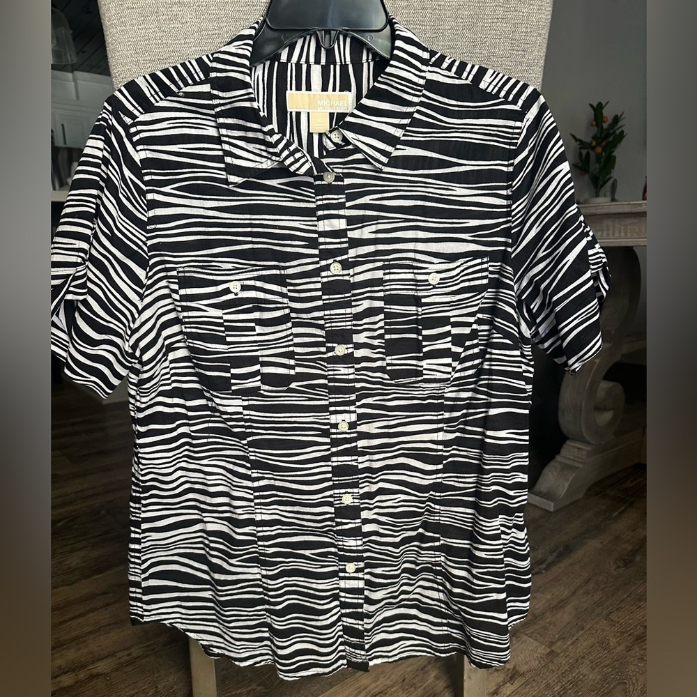 Michael Kors Button Up Shirt Women Black White Zebra Print Short Sleeve size 14